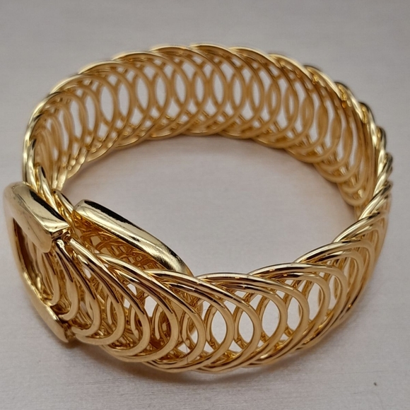 MODA AL MASSIMO 18K YELLOW GOLD OVER BRONZE CURB BANGLE BRACELET, SIZE 8. - Picture 3 of 5